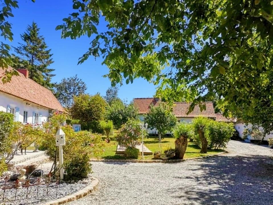 Le Clos De La Rose Gite Bien Etre Wirwignes Esterno foto